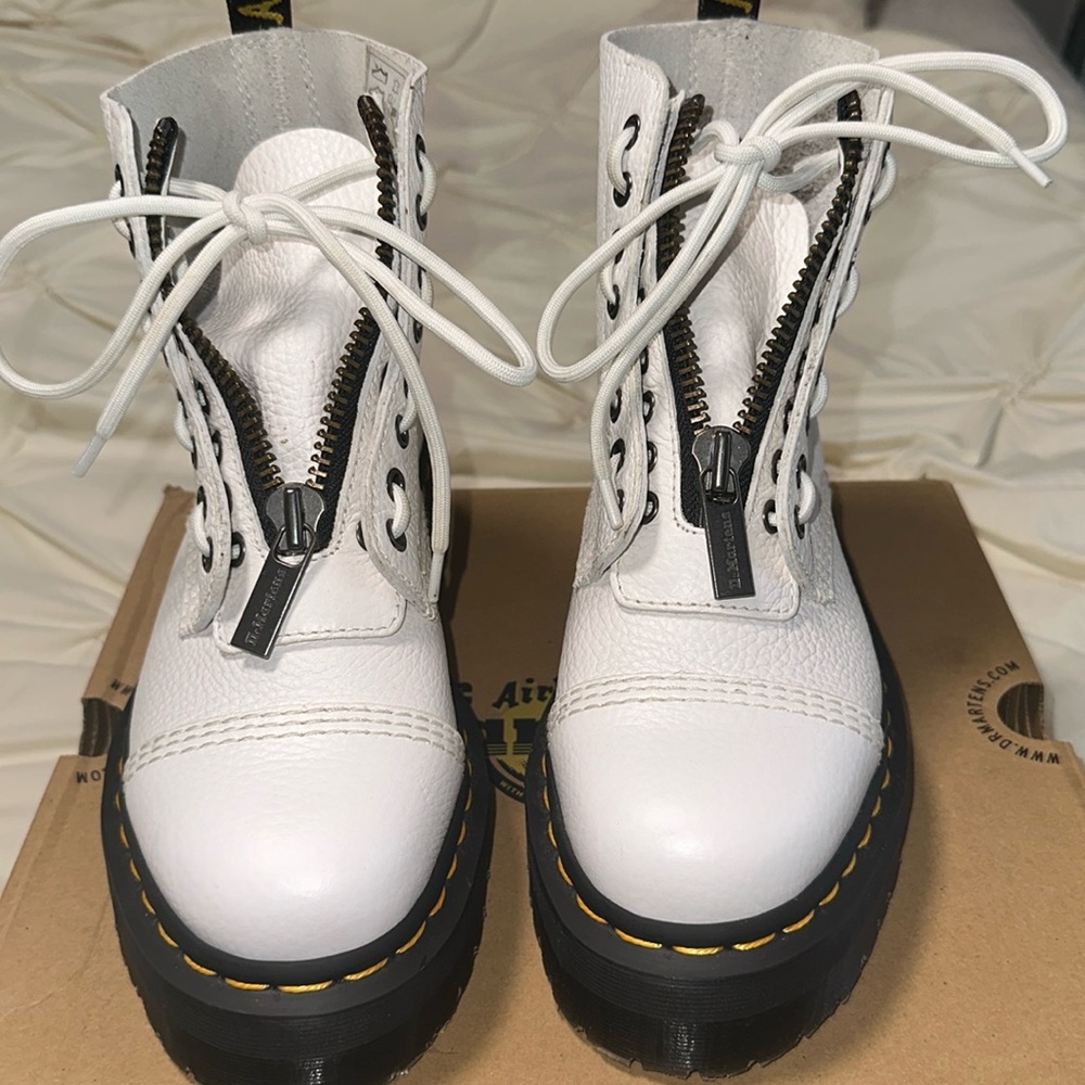 Dr. Maarten Sinclair leather platform boots